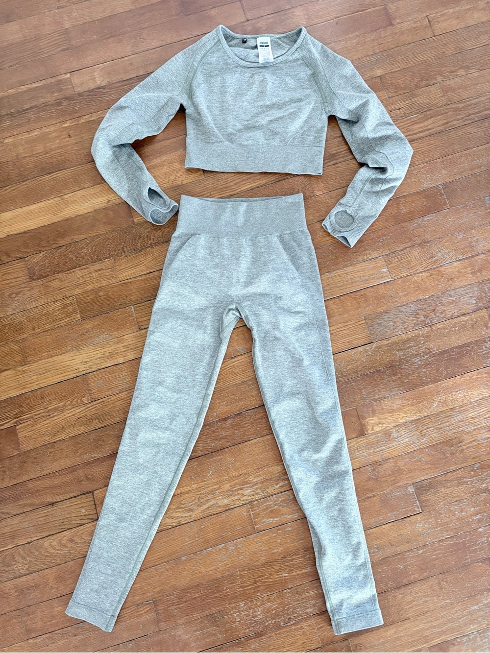 Gymshark Active Set - Long Sleeve Crop Top & High Waist Leggings